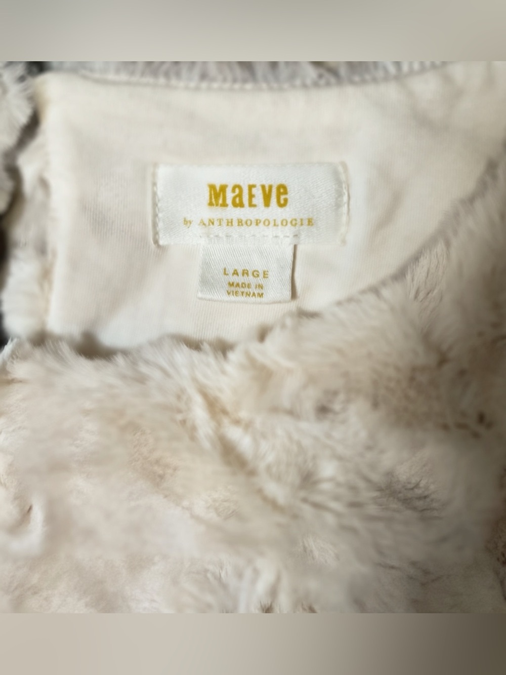 Maeve by Anthropologie Ivory Faux Fur Textured Top Size Large Quiet Luxury Luxe - Picture 3 of 6